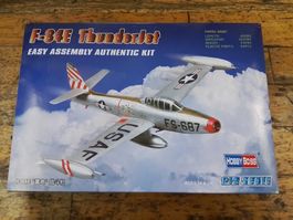 Neu HobbyBoss 80246 F84E Thunder Jet Flugzeug Bausatz 1:72