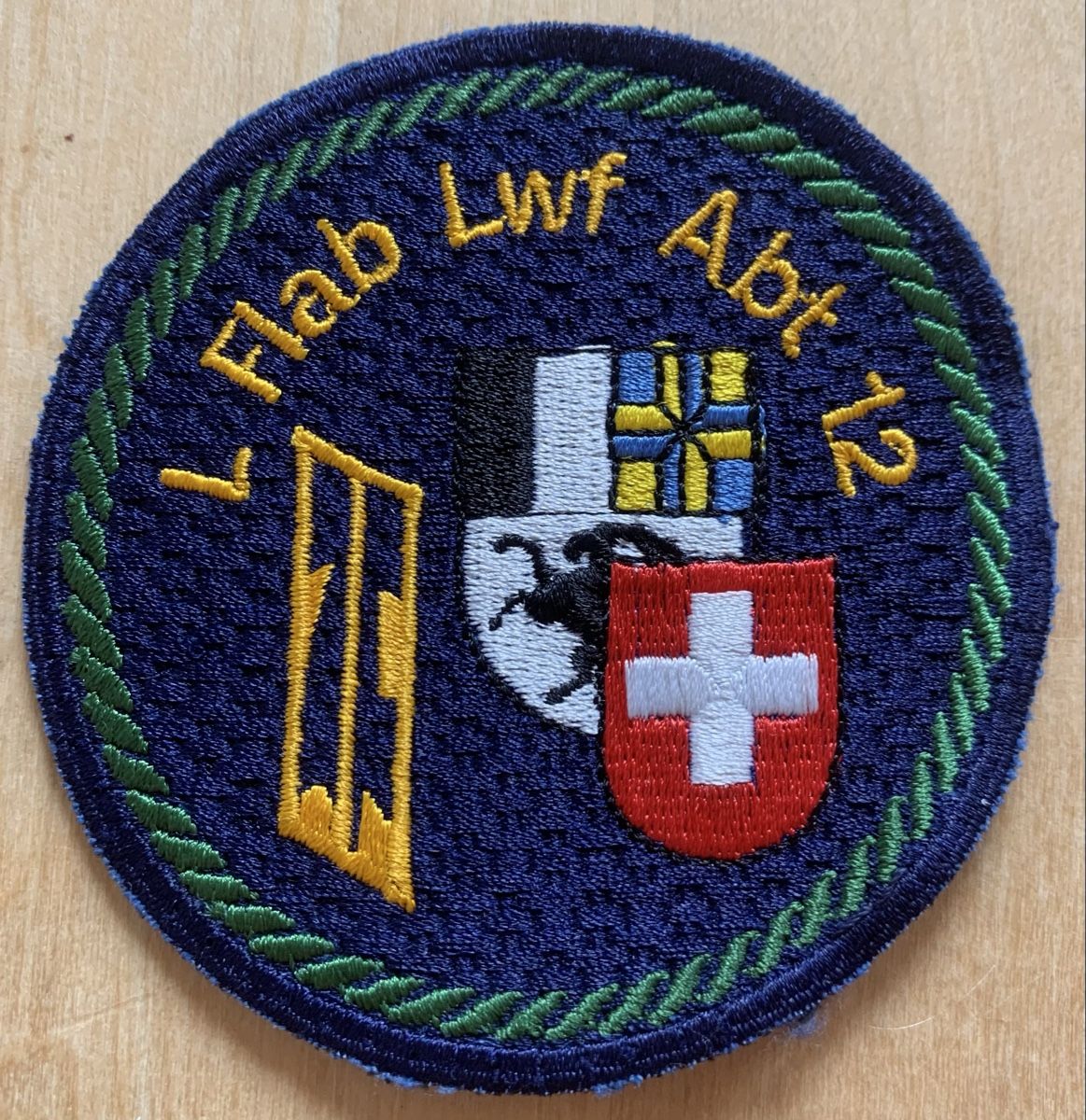 Armée suisse Plaquettes & Badges: Badge Fliegerabwehr – D'occasion à Goldingen par Bergler012