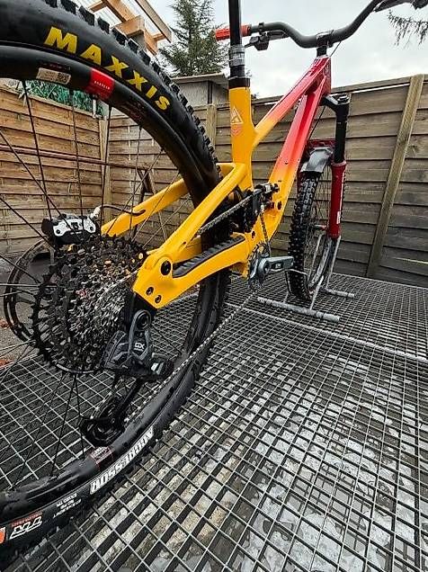 Biciclette: Forbidden Dreadnought v2 custom occasion – Usato da Aigle venduto da mar_b5pd 2