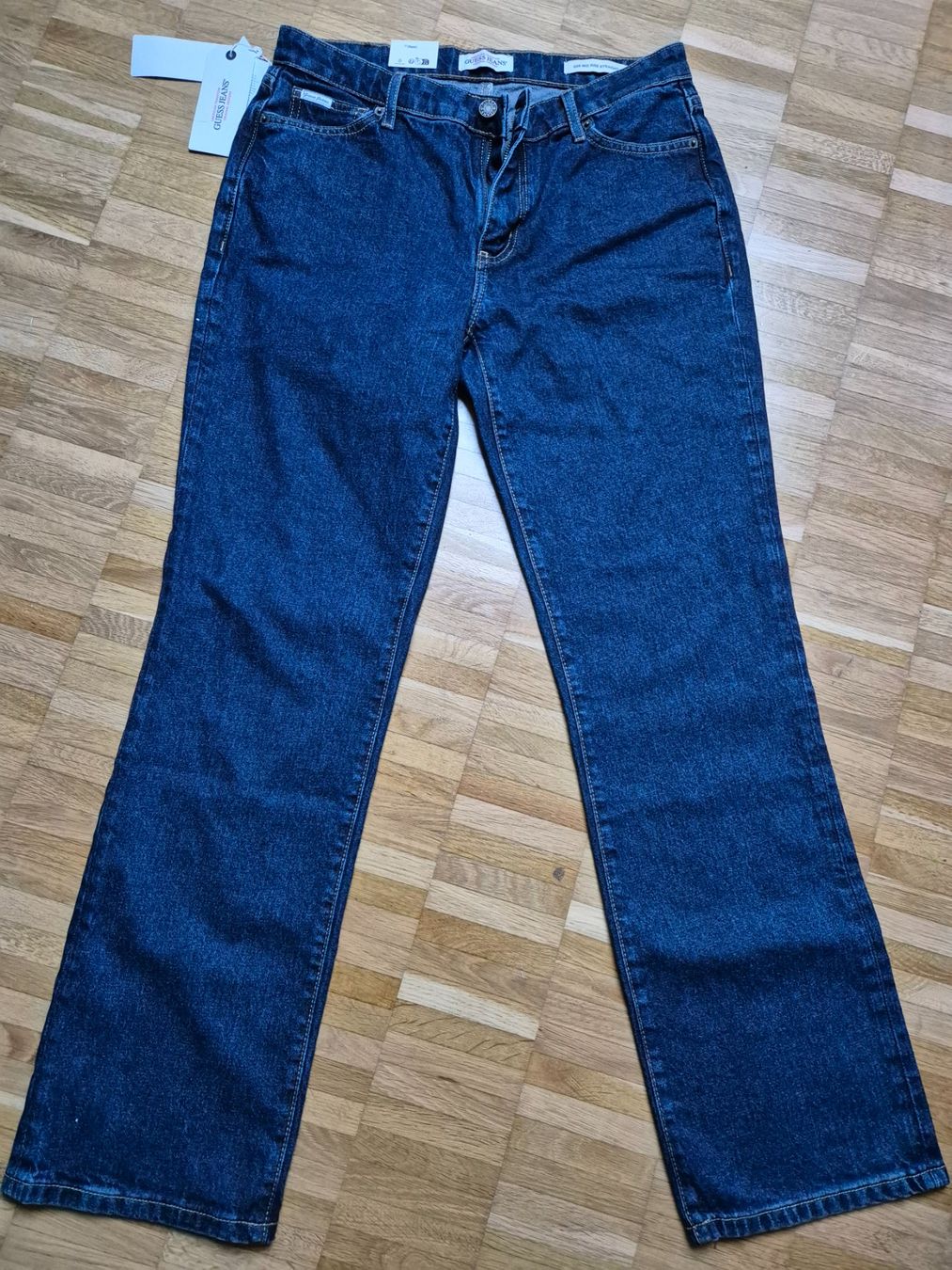Guess Jeans: Guess-Jeans (W29, L32) – Neu (gemäss Beschreibung) aus Langenthal von lsej 1