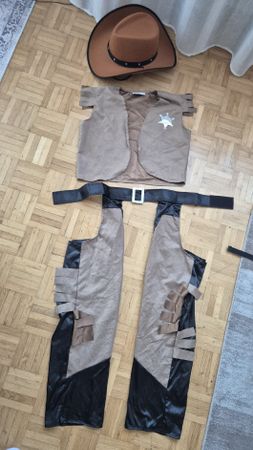 Cowboy Kostüm Boland braun schwarz Grösse 10 12 Jahren NEU