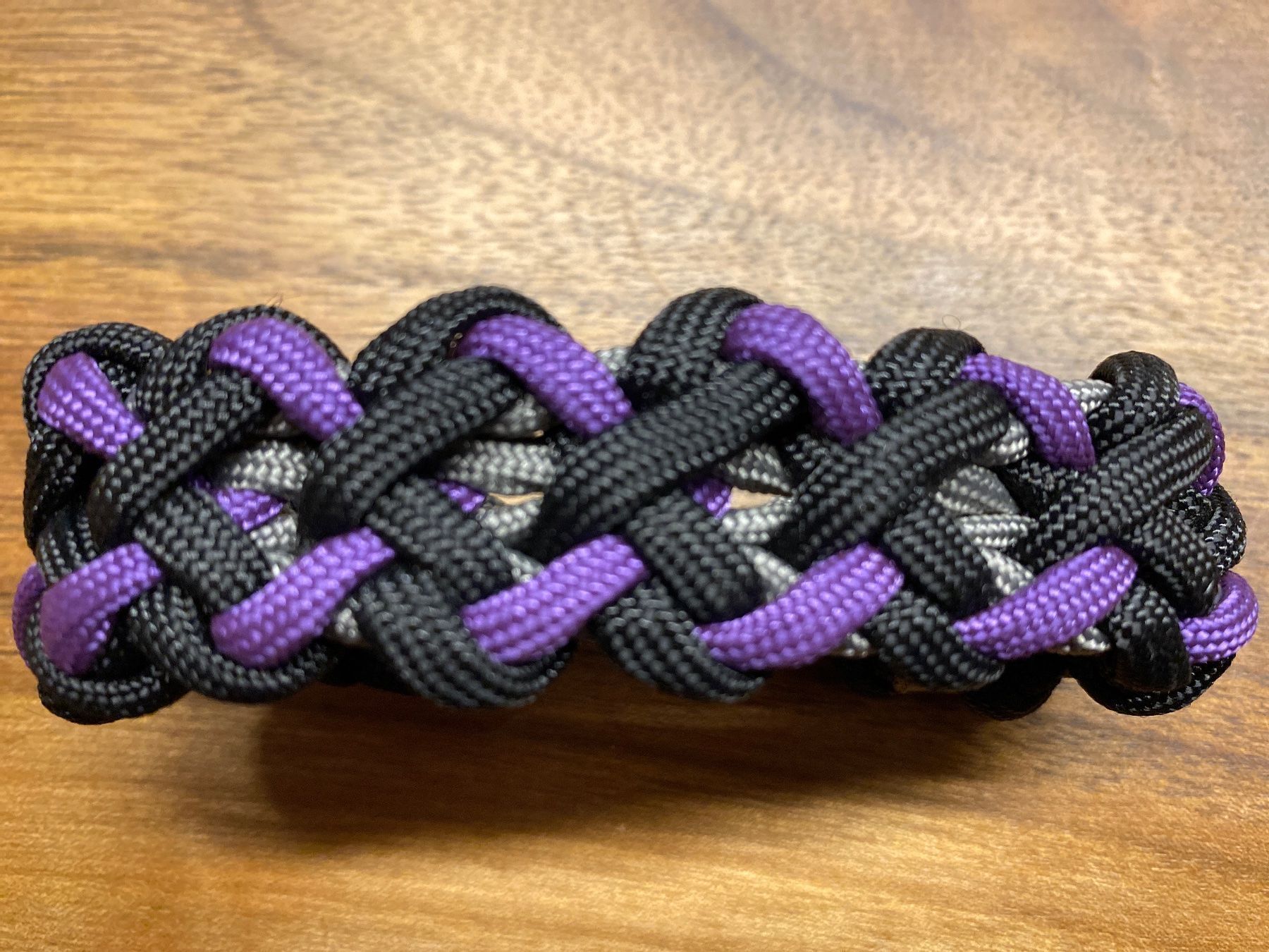 Bracciali & Braccialetti: Armband aus Paracord 550 – Nuovo (secondo la descrizione) da Reinach BL venduto da Sdruefenacht