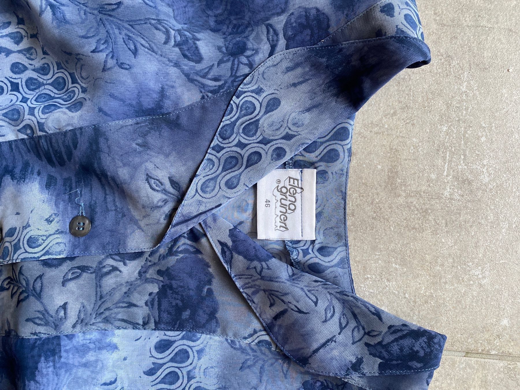 Costumi: Bluse mit Jupe – Usato da Bülach venduto da Jackybabue 1