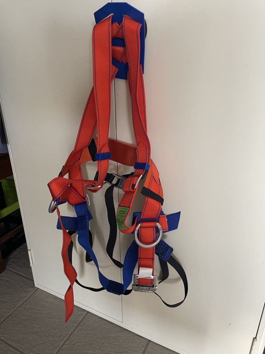 Équipements de sécurité: Auffanggurt – Neuf (Voir description) à Weingarten-Kalth par 53solti 1