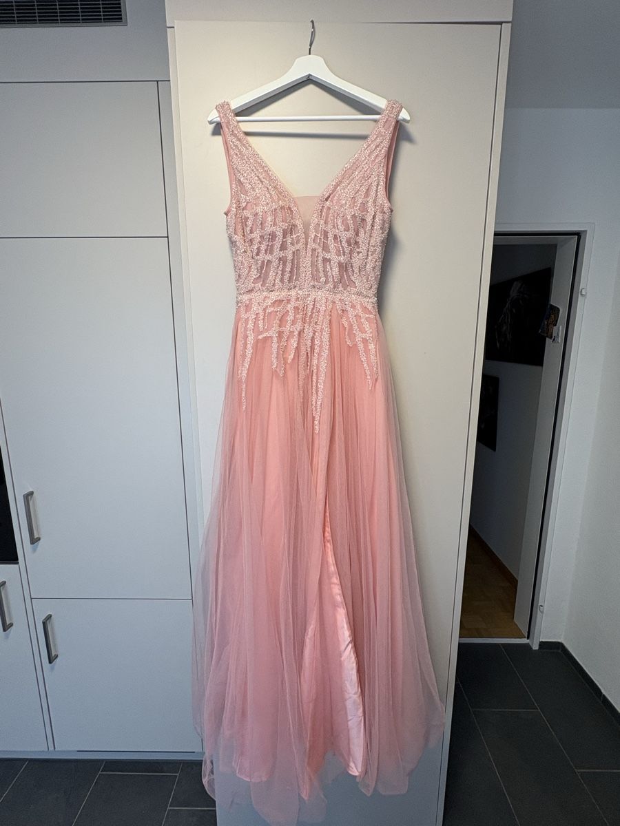 Kleider: Kleid neu  – Neu (gemäss Beschreibung) aus Basel von Merita27 1