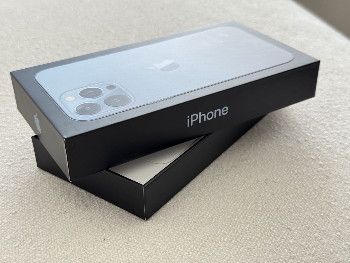 Apple Telefoni cellulari / Smartphones: iPhone 13 Pro Max (256 GB) – Usato da Vaduz venduto da Ferano 5