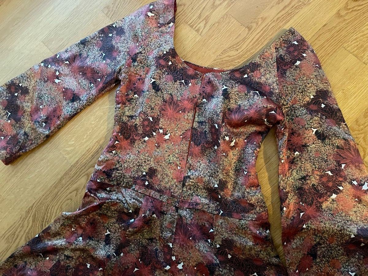 Vestiti: Seidenkleid – Usato da Rüschlikon venduto da Lajniii 6