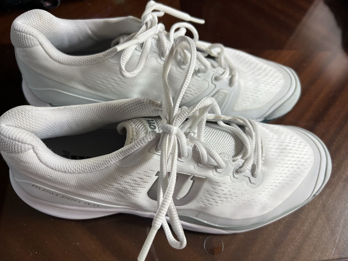 Wilson Scarpe da uomo: Chaussures de tennis Wilson pointure 45.5 neuves – Nuovo (secondo la descrizione) da Lausanne venduto da Flo1006 1