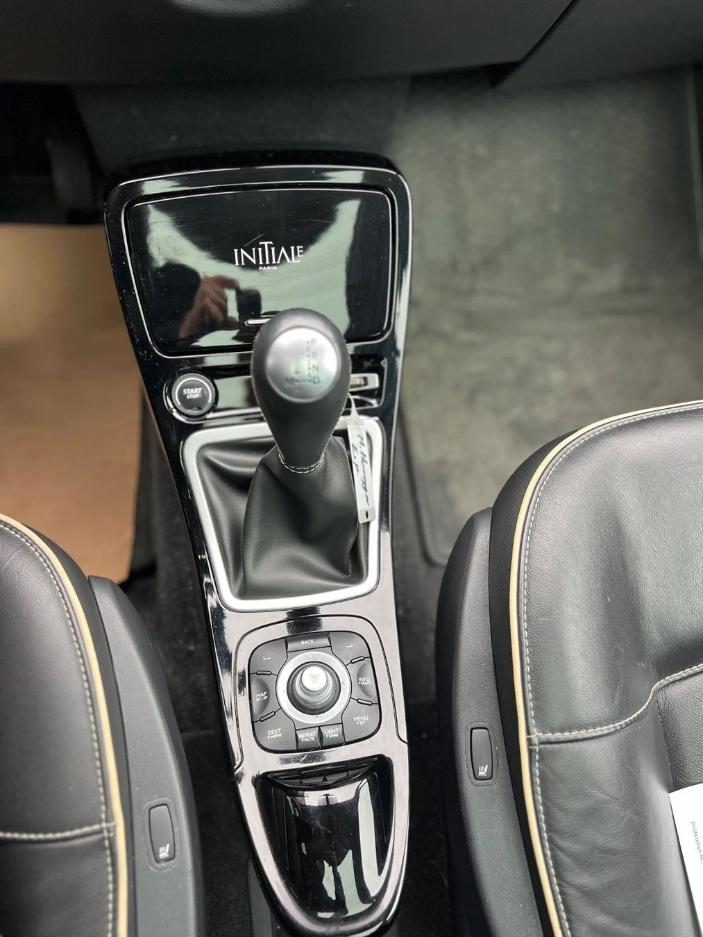 Renault Autos: Renault Grand Espace 2.0 dCi175 Initiale Automatic – Gebraucht aus Rorschacherberg von syncesi 7