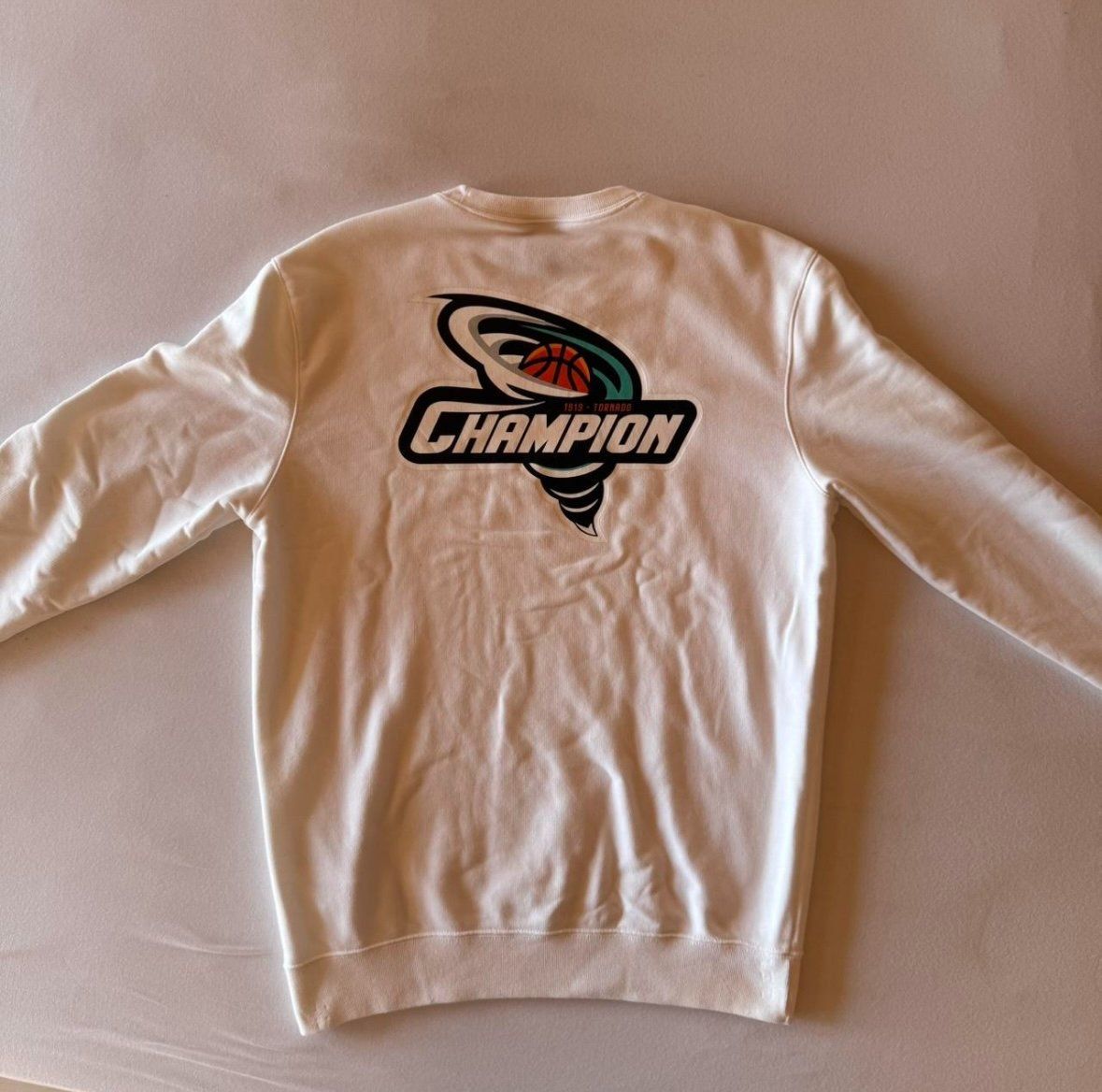 Champion Pullover & Sweatshirts: Champion Crewneck Sweat-Shirt – Neu (gemäss Beschreibung) aus Lausanne 26 von baptistevgl 1