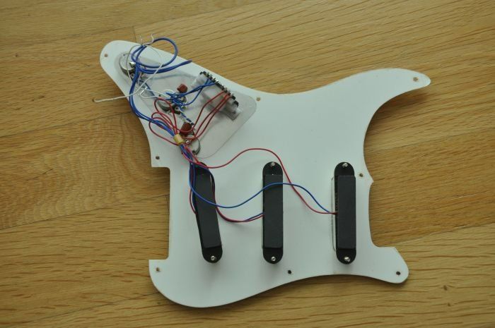 Musikinstrumente: Vester California I Stratocaster – Gebraucht aus Haldenstein von  8