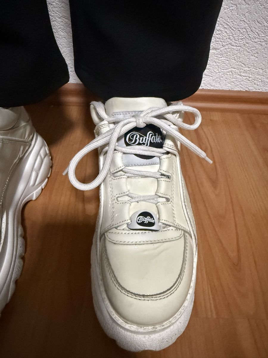 Buffalo Scarpe da uomo: Buffalo Plateau Sneaker, White, Grösse 38 – Usato da Zug venduto da Kiki99 1