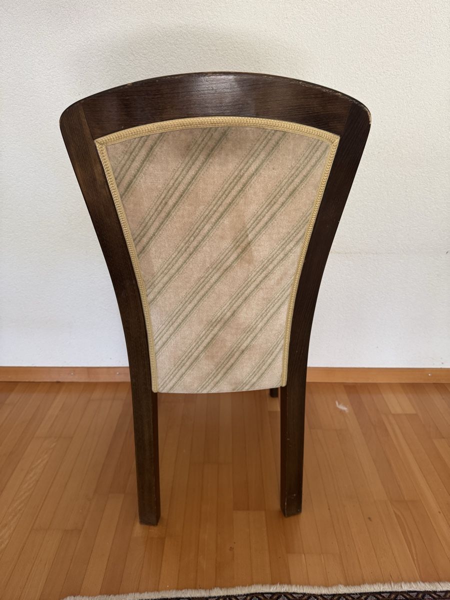 Sedie: 8 Esszimmer Stühle  – Usato da Langnau am Albis venduto da pla_2vk5 4