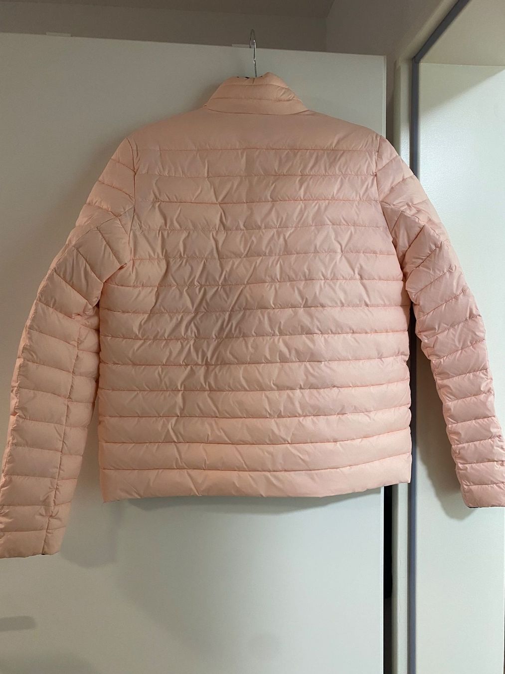 Calvin Klein Giacche: Calvin Klein Jeans Daunenjacke – Usato da Wetzikon ZH venduto da Deba26 1