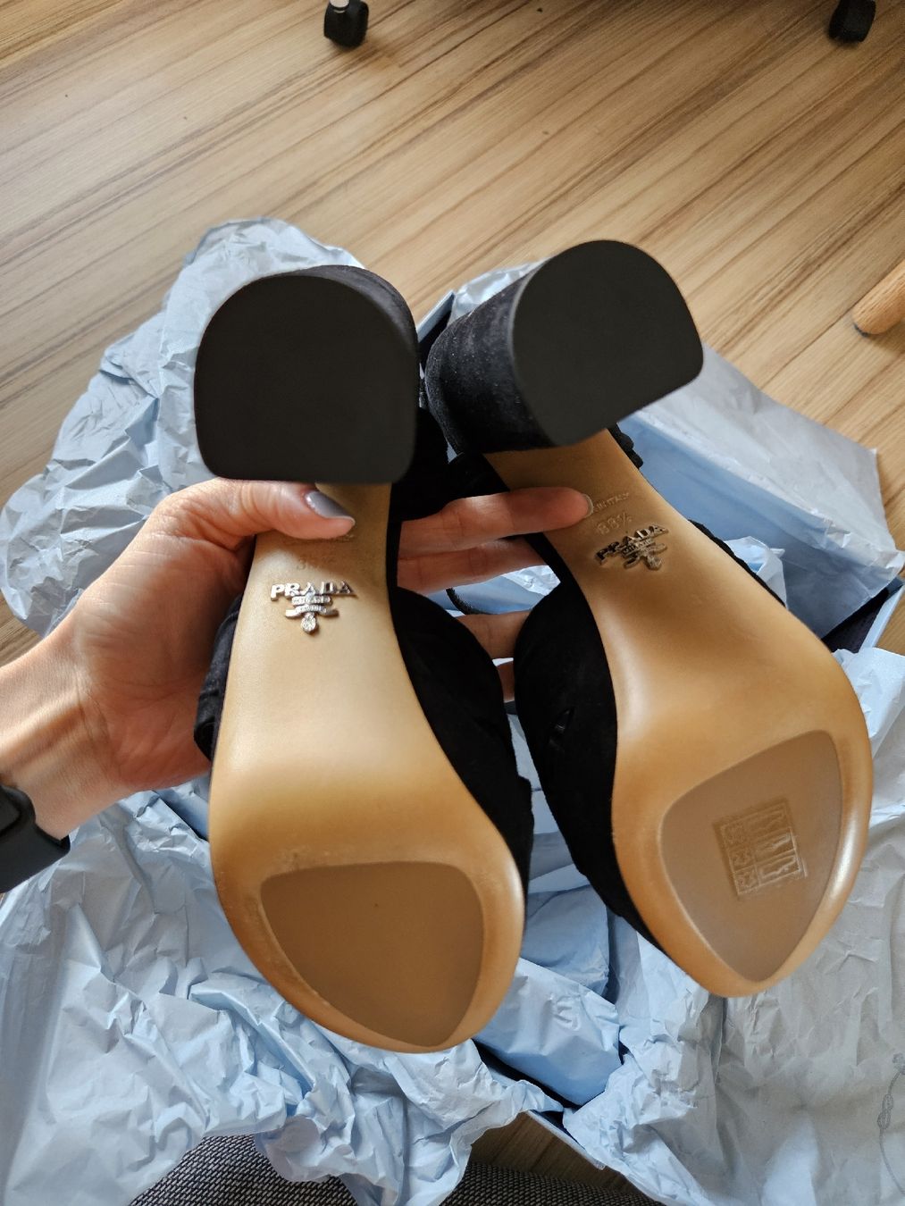 Prada Scarpe da donna: PRADA Wildleder-Sandalen NEU – Nuovo e nell'imballaggio originale da Siebnen venduto da dora_nina 4