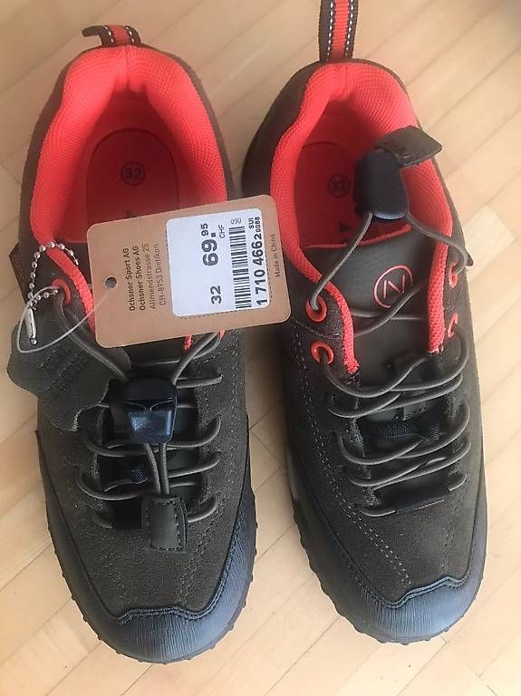 Scarpe per ragazzi: Neu. Kinderschuhe. Schuhe Gr.32 – Usato da Aesch BL venduto da drFrodo 4