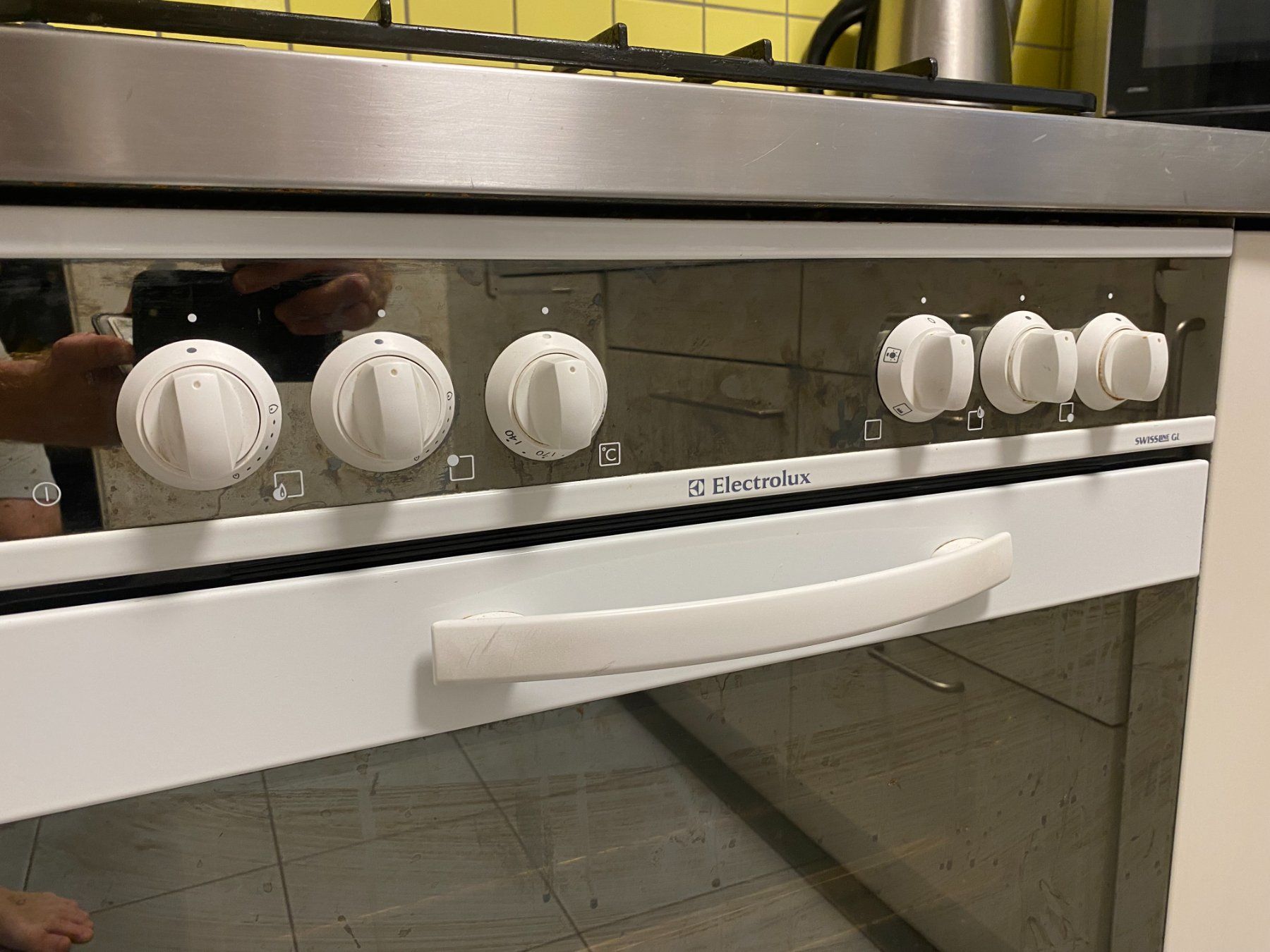 Cucine complete: Küche mit Edelstahlabdeckung – Usato da Winterthur venduto da Ko06pi 3
