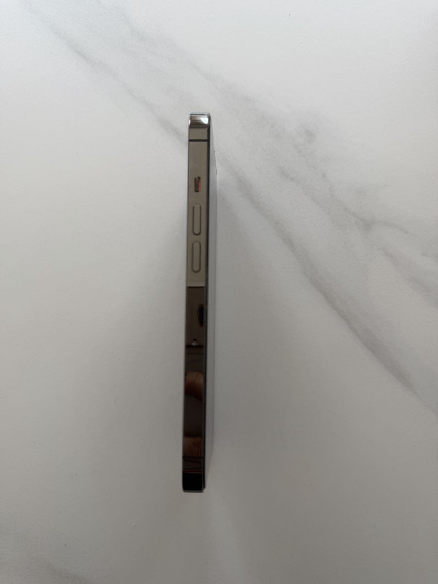 Apple Handys / Smartphones: iPhone 13 Pro - 128 GB - top Zustand – Gebraucht aus Basel von Dinamel 8
