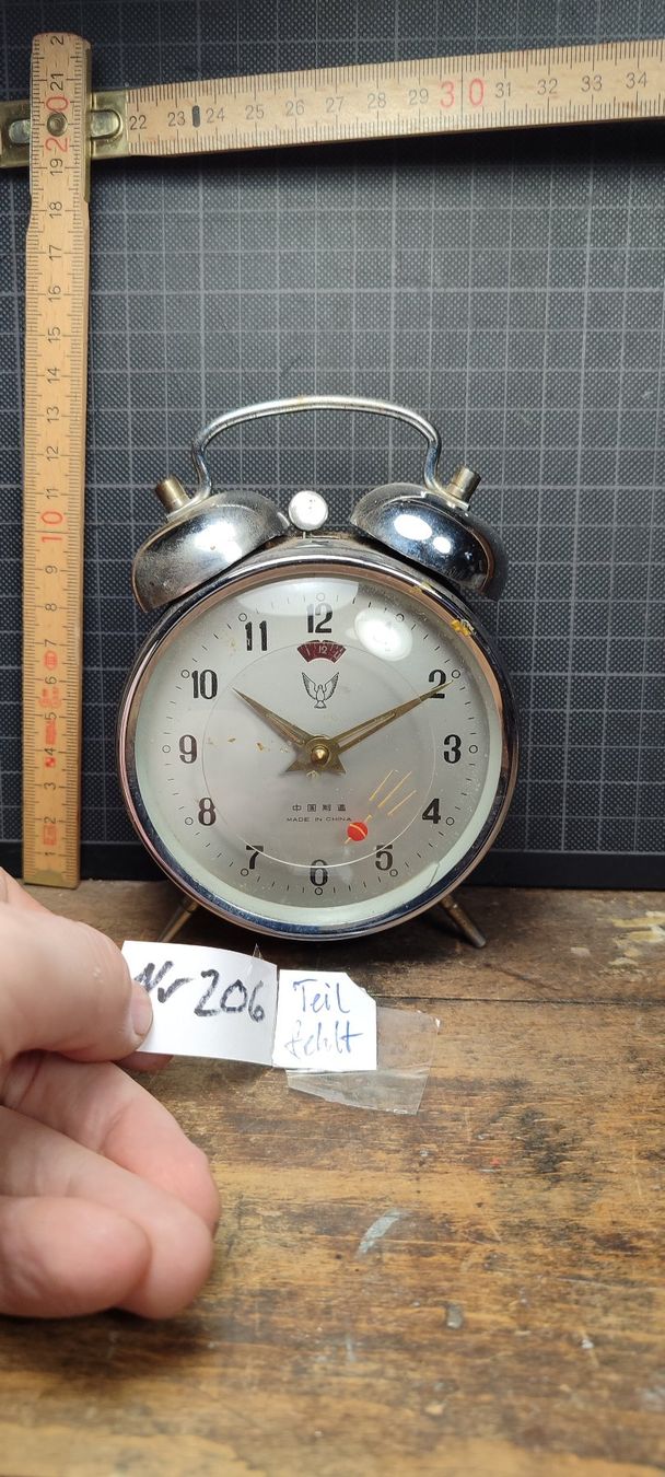 Sveglie: Wunderschöner alter Wecker Nr.206 Made in China – Usato da Gelterkinden venduto da MYSTOREFORYOU4460 9