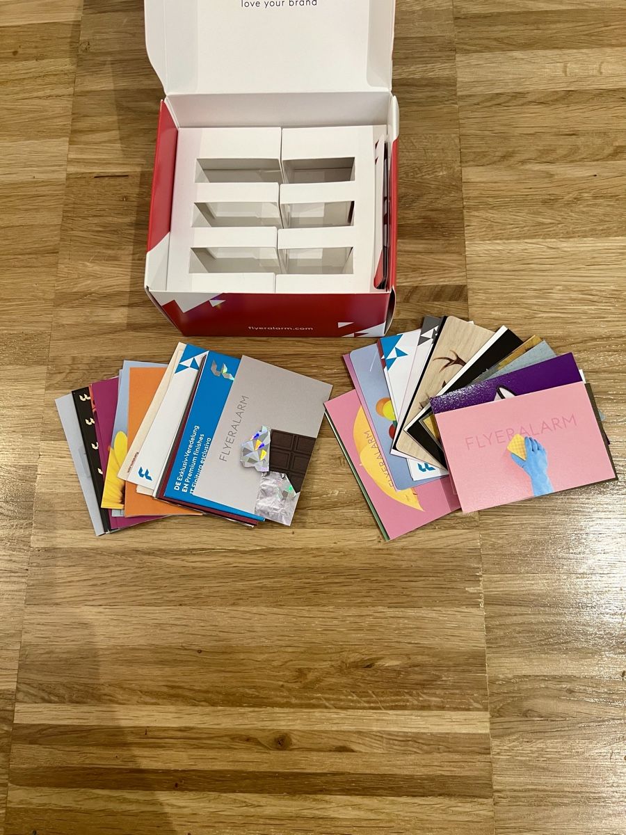 Cartoline: Flyeralarm business card samples – Usato da Adliswil venduto da avatar83