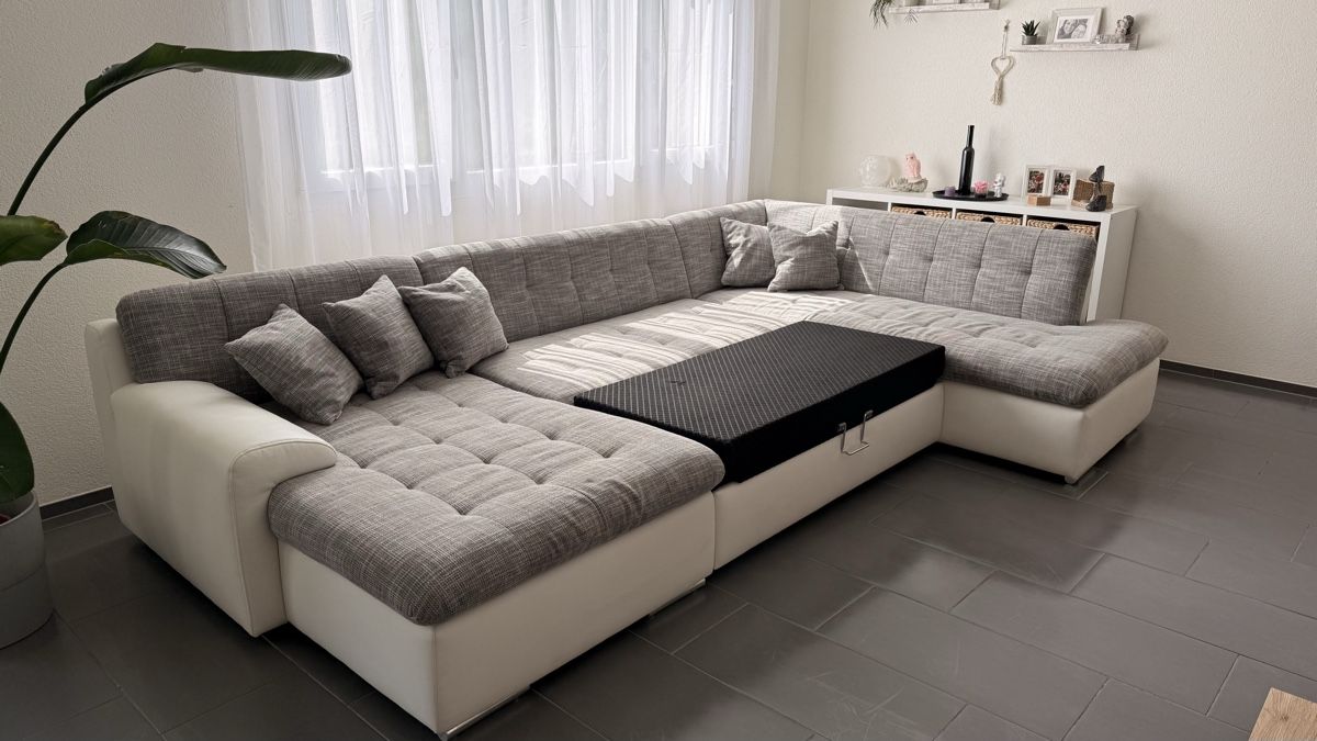 Sofas: Moderne U-Form Wohnlandschaft mit Bettfunktion – Gebraucht aus Alchenflüh von Scoobydoo6 4