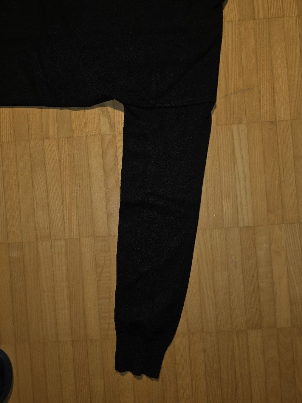 Maglioni & Felpe: Schwarzer Strickpullover Damen, Grösse XS – Usato da St. Gallen venduto da A.W.128 2