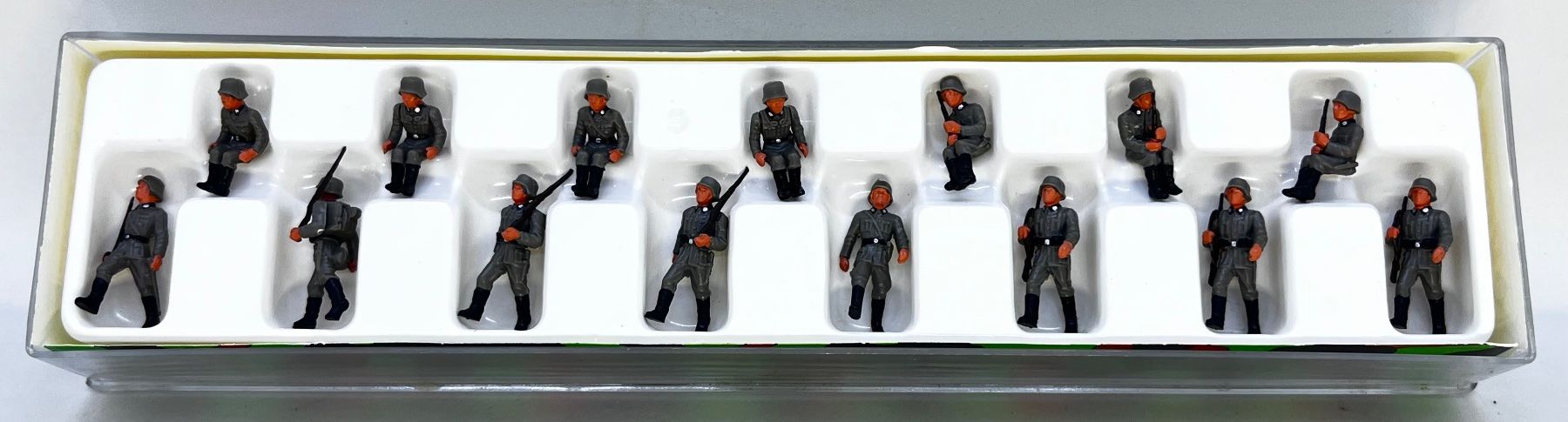 Giocattoli: Mini Soldaten für Eisenbahn – Usato da Pfeffingen venduto da EdwinD01