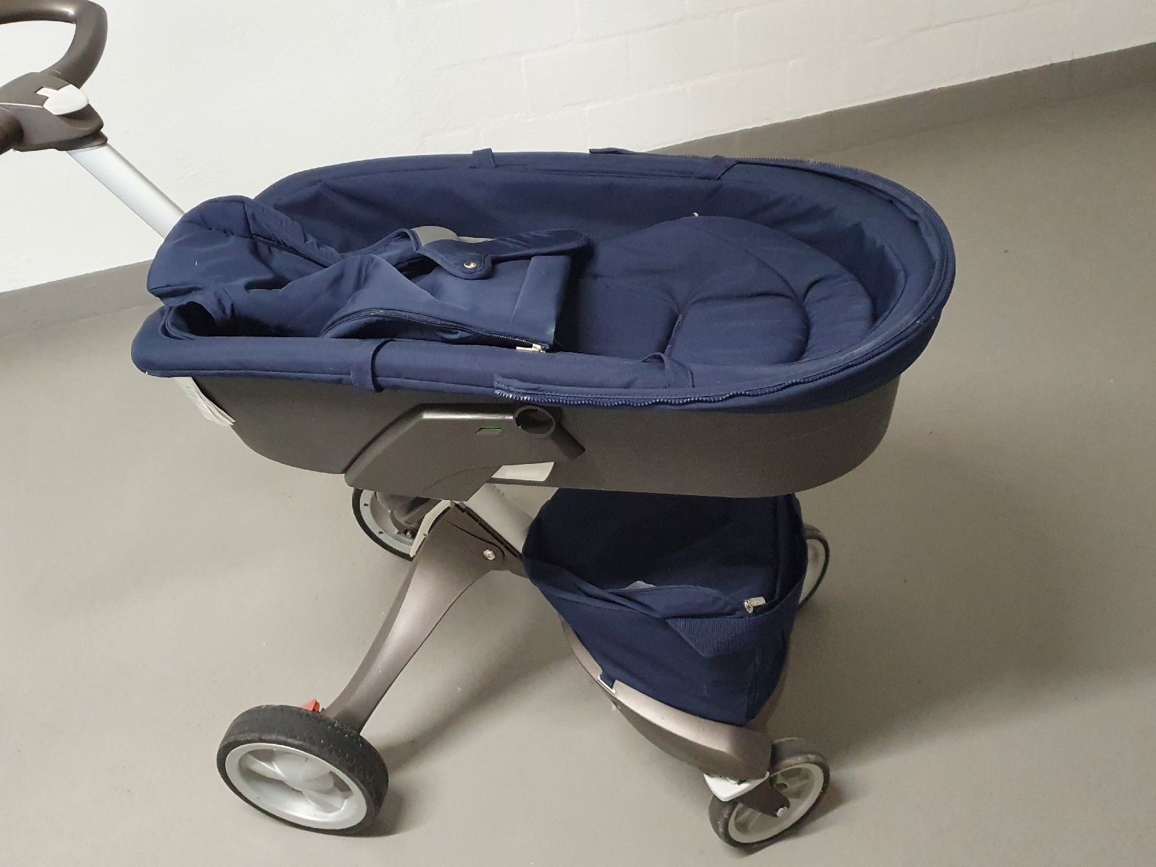 Stokke Carrozzine: stokke kinderwagen – Usato da Winterthur venduto da selamey 3