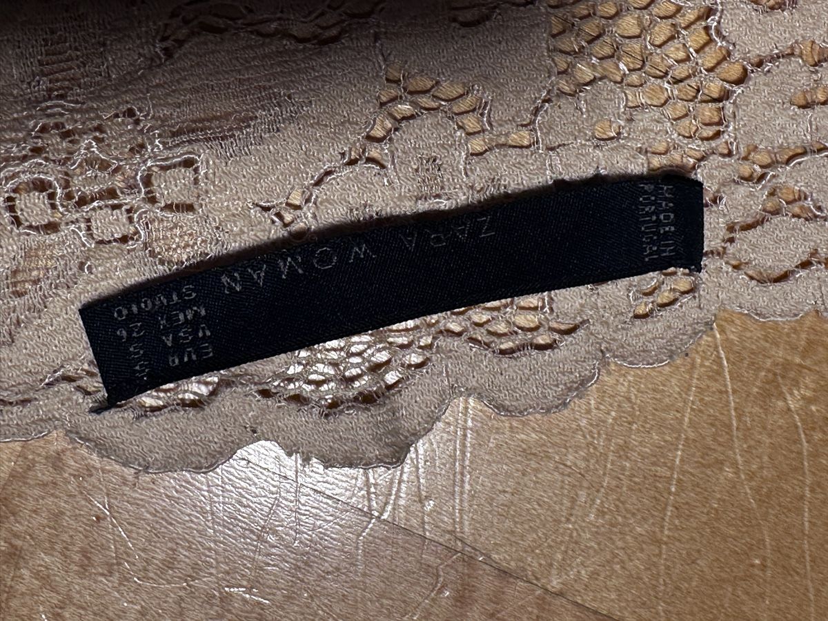 Zara Top: Spitzentop Zara beige S – Usato da Zürich venduto da Misus.Flohmi 2