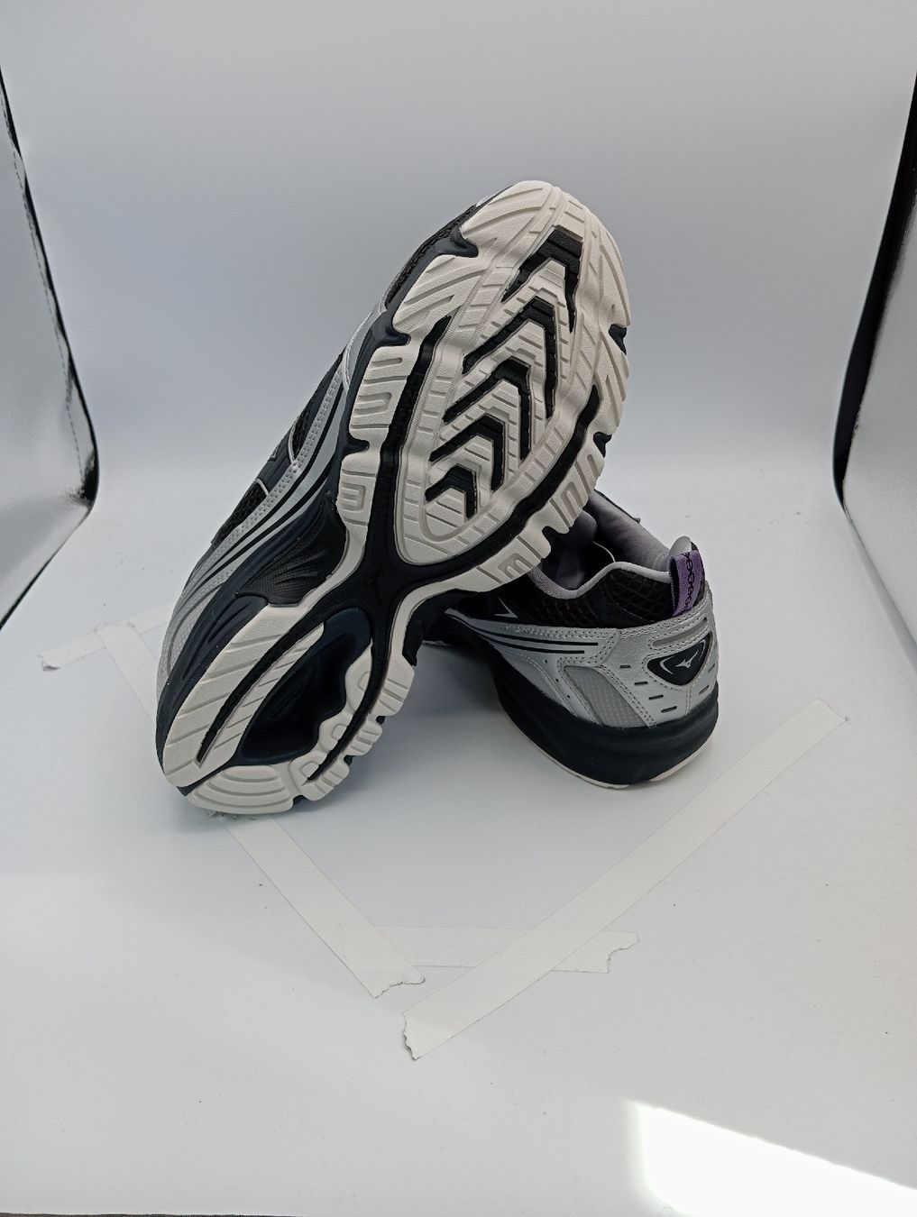 Mizuno Herrenschuhe: Mizuno MXR Sport - Millennium Pack EU 38 – Neu und originalverpackt aus Schaffhausen von outlez 5