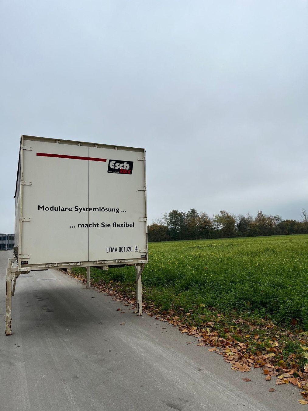 Rimorchi: Schiebeplanen-Wechselbrücke mit Festdach und Bahnabnahme – Usato da Müllheim Dorf venduto da Eschtec 7