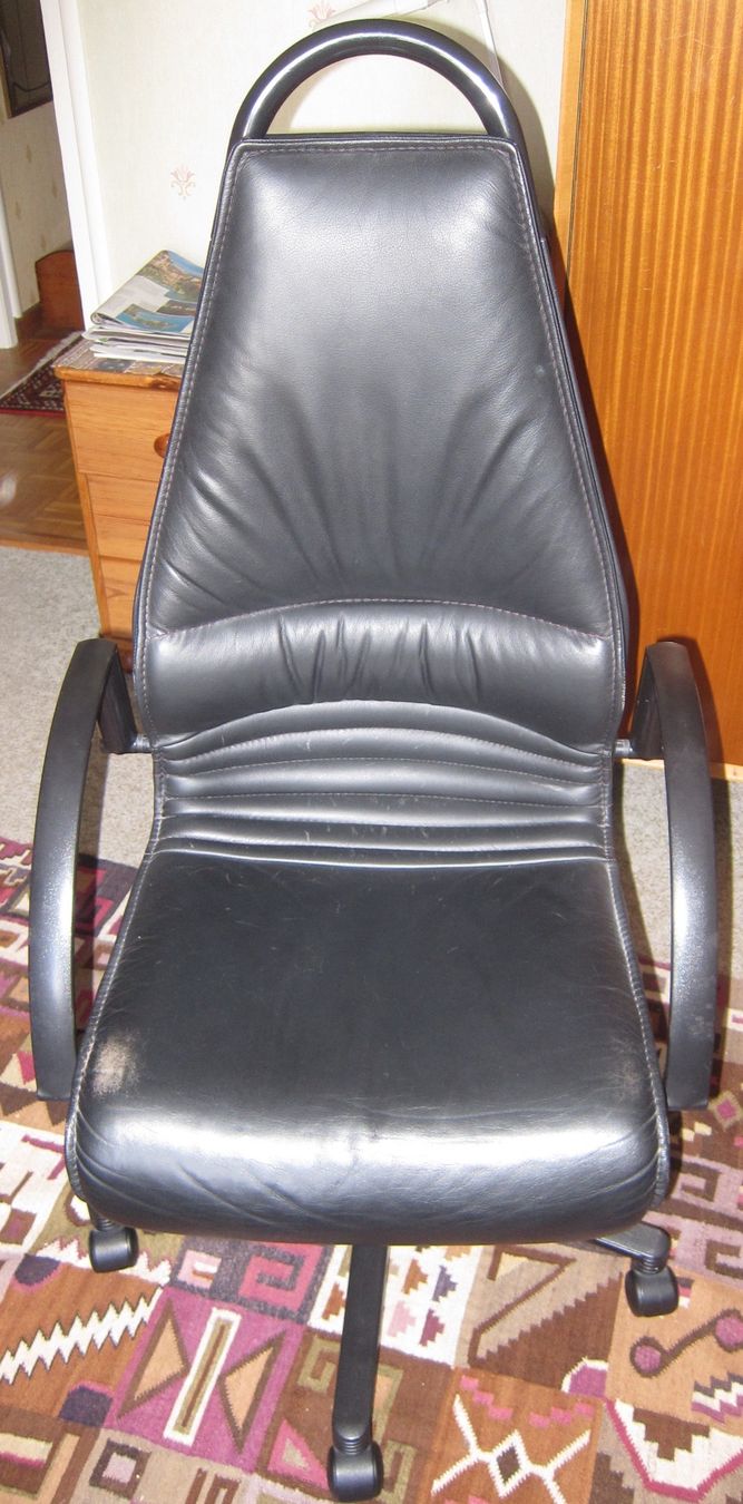Sedie: Chaise de bureau – Usato da La Tour-de-Peilz venduto da amjust
