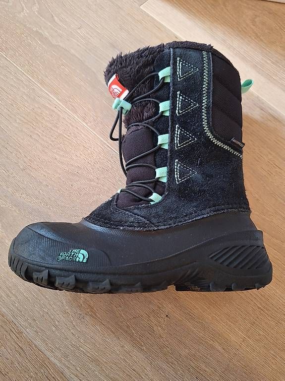 Scarpe per ragazzi: Bottes The North Face taille 30-32 – Usato da Chéserex venduto da aux_p86n