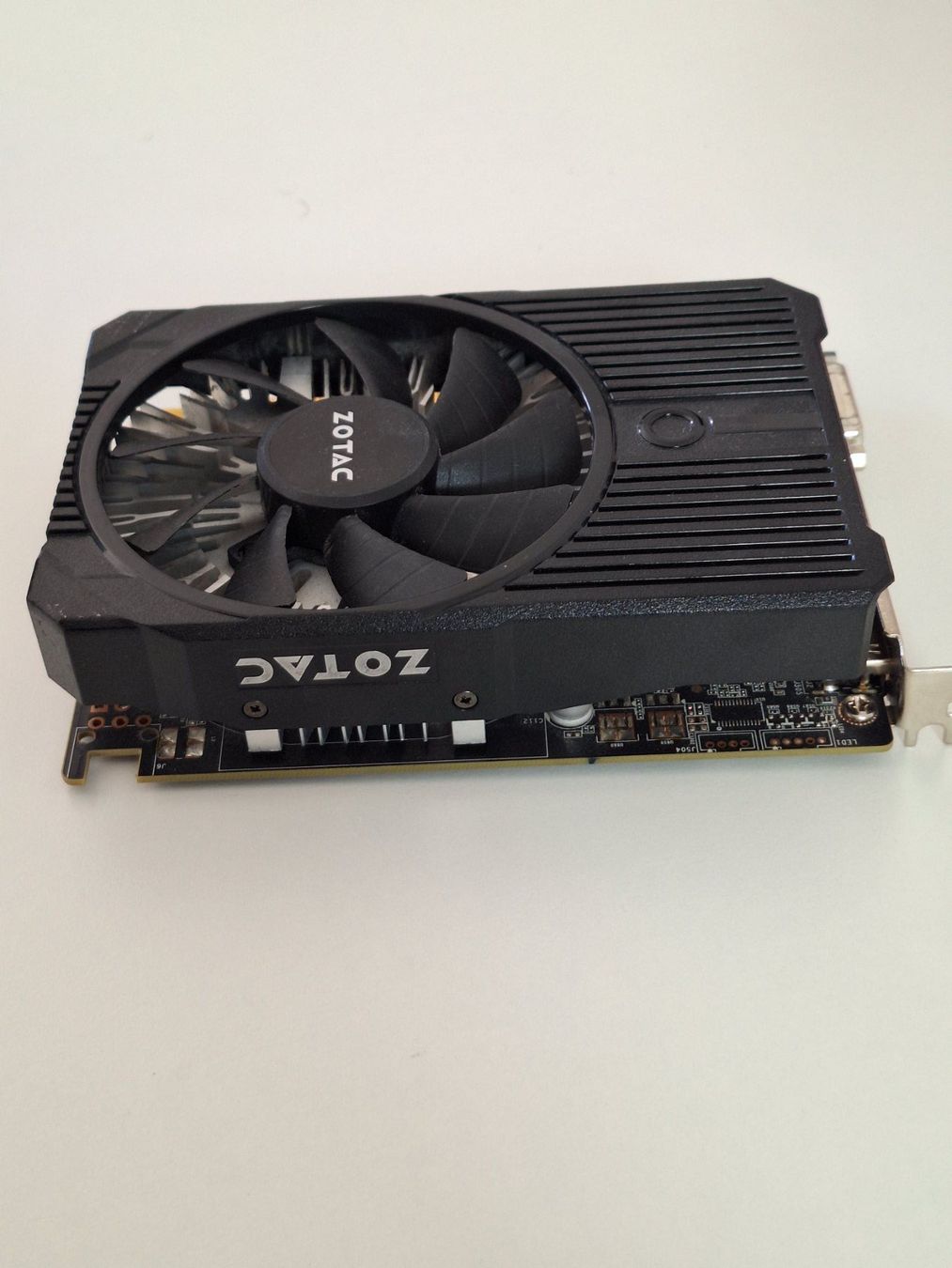 Nvidia Grafikkarten: GeForce GTX 1050 2GB GDDR5 – Gebraucht aus Märwil von Padadada 4