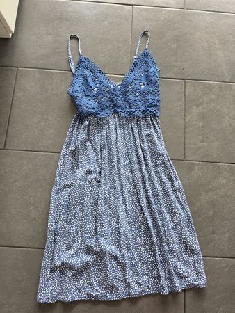 Sommerkleid blau weiss mit Spitze Grösse S
