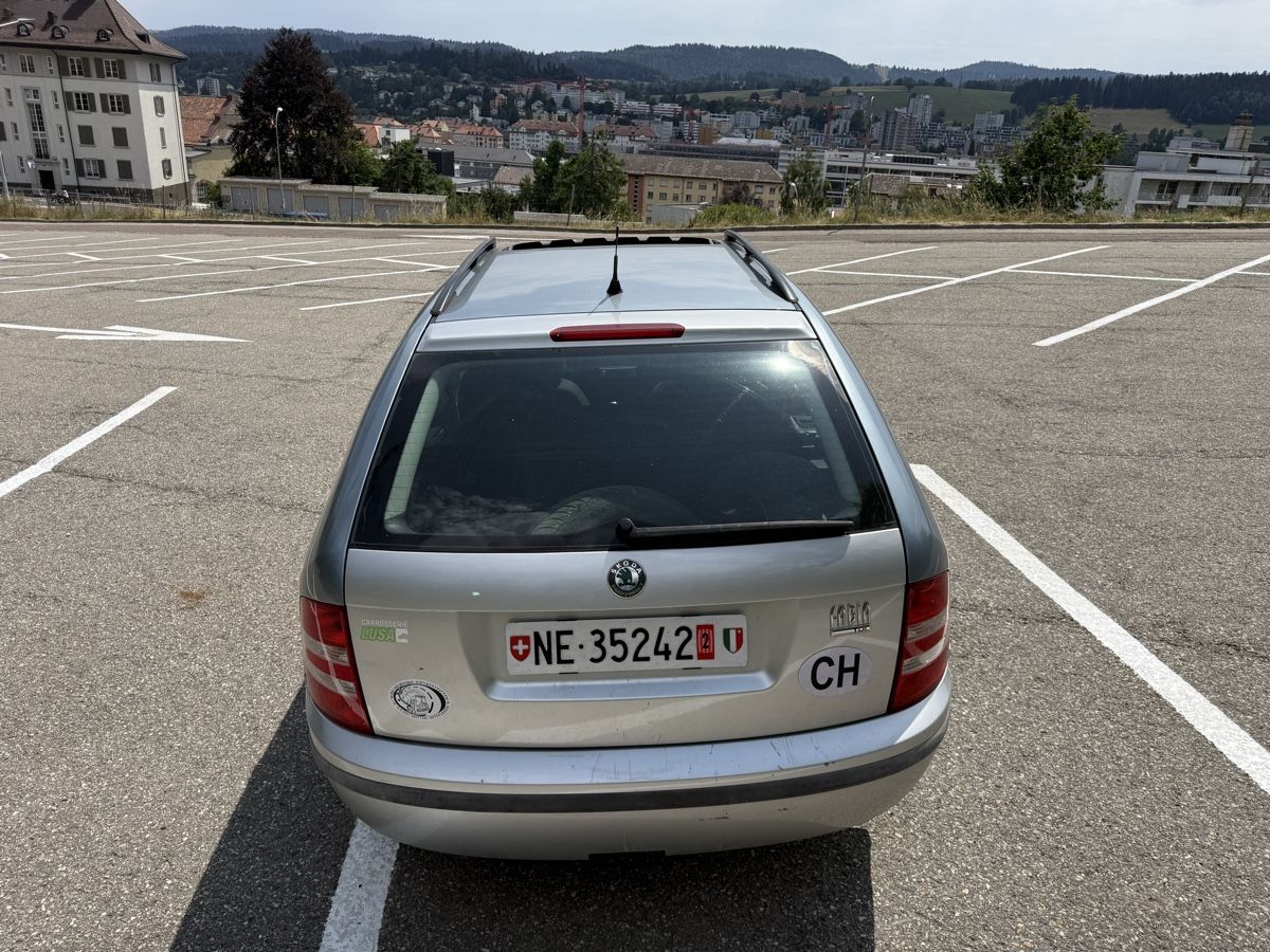 Skoda Autos: Skoda Fabia 2006 1.4 MPI – D'occasion à La Chaux-de-Fonds par den_z7zs 4