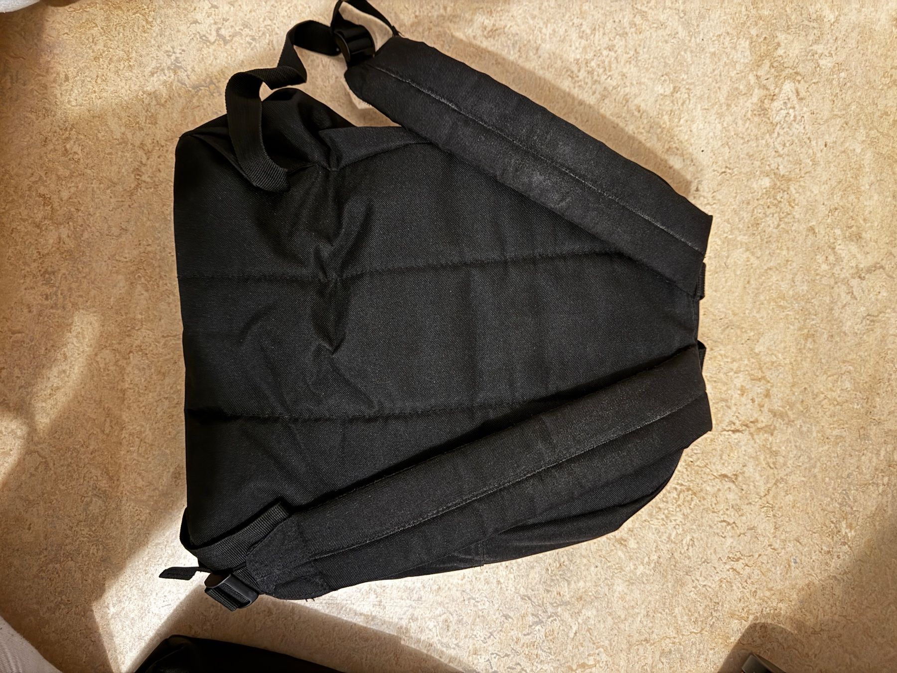 Zaini: Schwarzer Rucksack – Usato da Zürich venduto da fresh0001 2