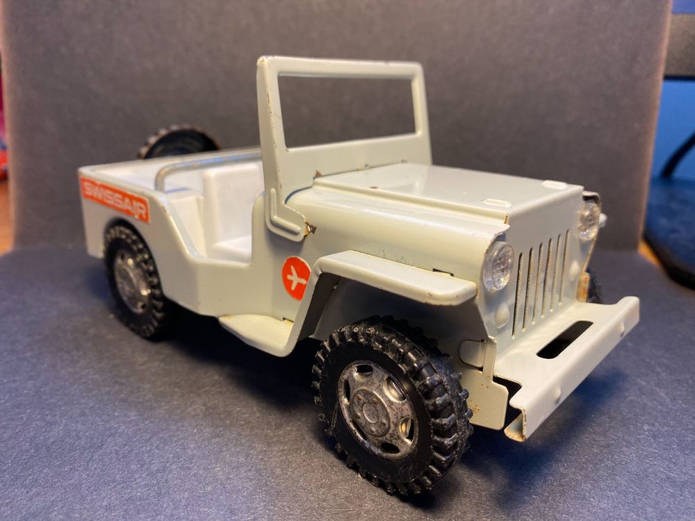 Jeep Swissair Blech Made in Japan 15 cm lang 4