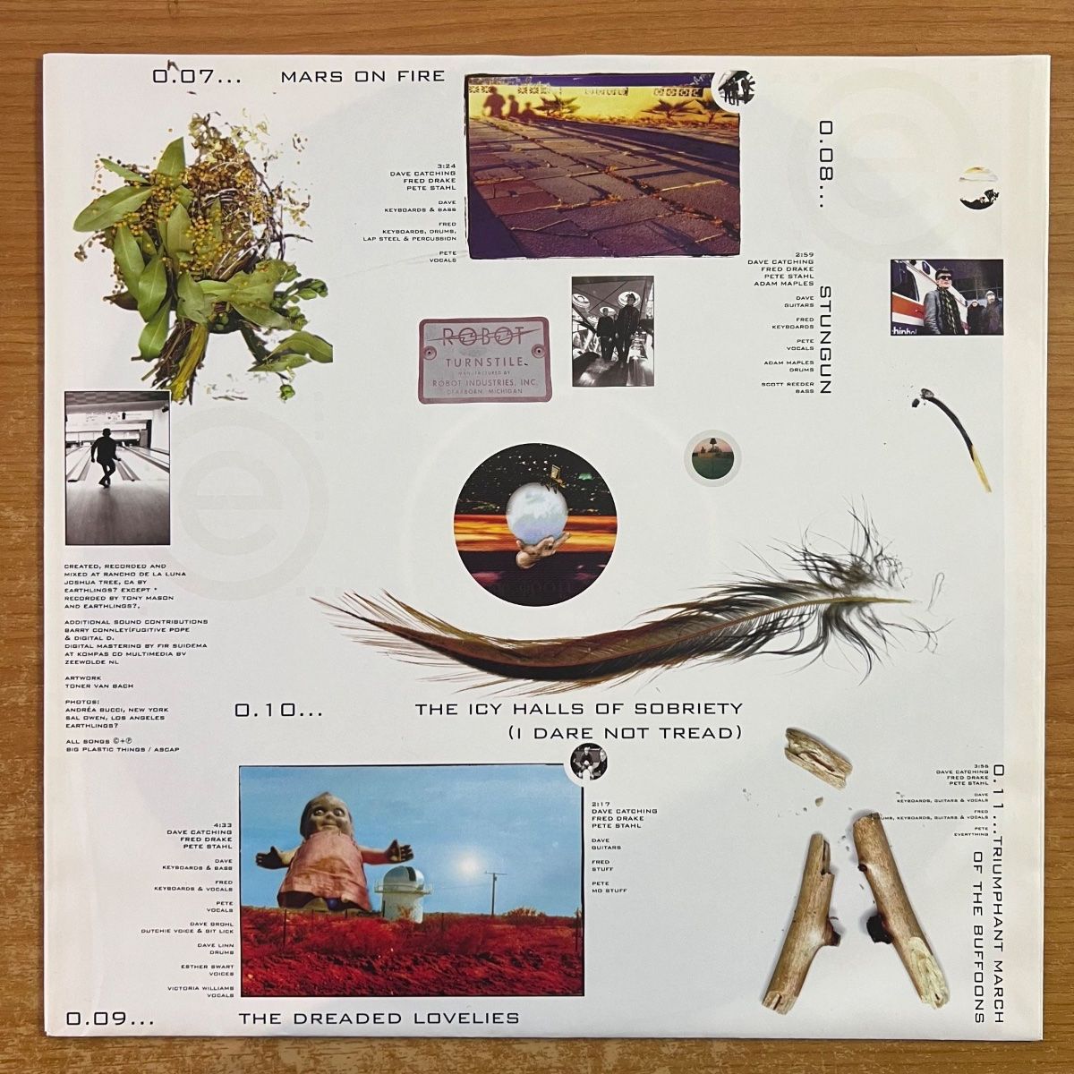 Vinyles: Earthlings? - Same / 1. D-Press. 1998 - TOP – D'occasion à Gais par soundcave57 3