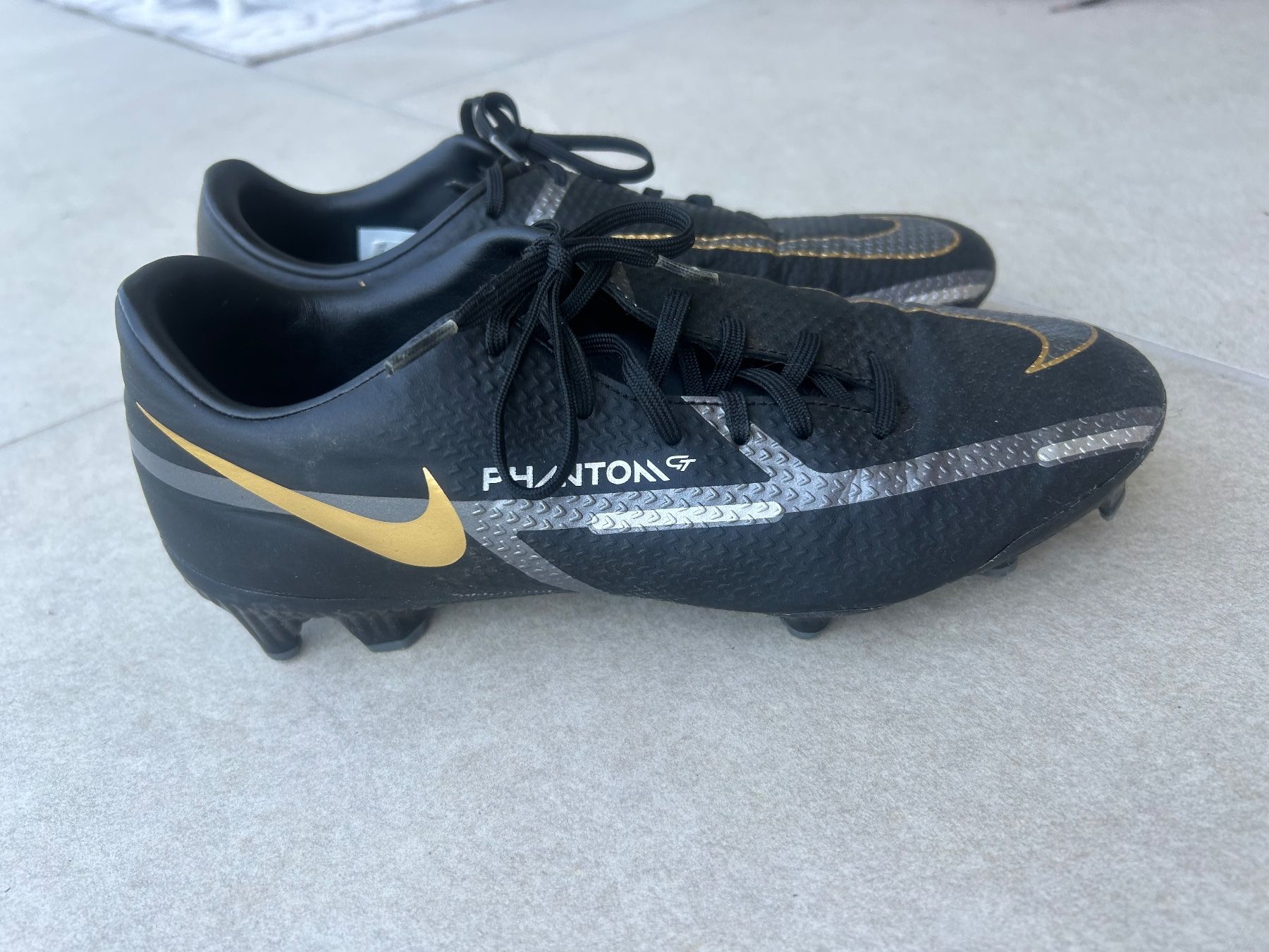Nike Scarpe da uomo: Fussballschuhe Nike Phantom GT Grösse 40 – Usato da Herrliberg venduto da lisaabe 1