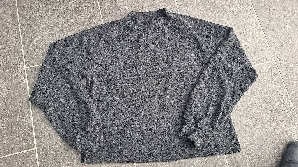 Lotti di vestiti: 2er Set Pullover Strickpullover C&A u.a. Grün Grau Gr. S – Usato da Schattdorf venduto da wurmbosle 2