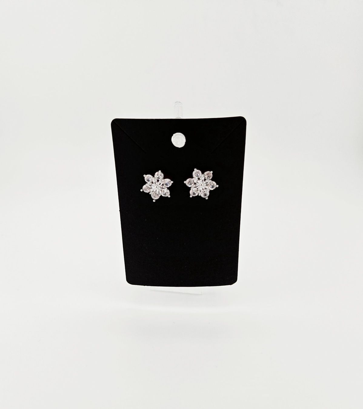 Orecchini pendenti & Orecchini a lobo: Ohrstecker Blumenform Zirkonia Transparent – Nuovo e nell'imballaggio originale da Thalwil venduto da Seesteine 1
