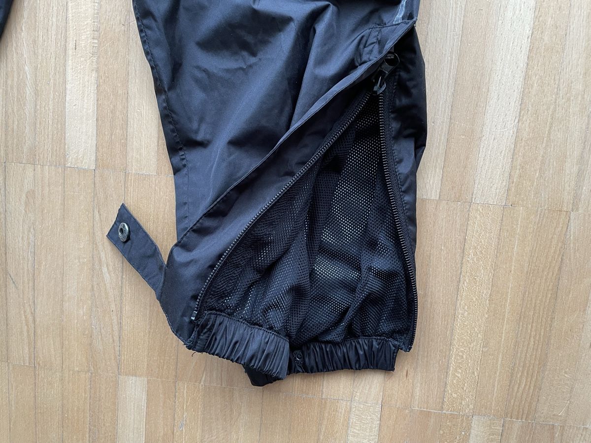 Trevolution Pantaloni: Regenhose Trevolution Gr.128 – Usato da Frauenfeld venduto da dan_ygp2 3