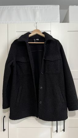 Schwarze Teddy Jacke von H&M, Grösse S