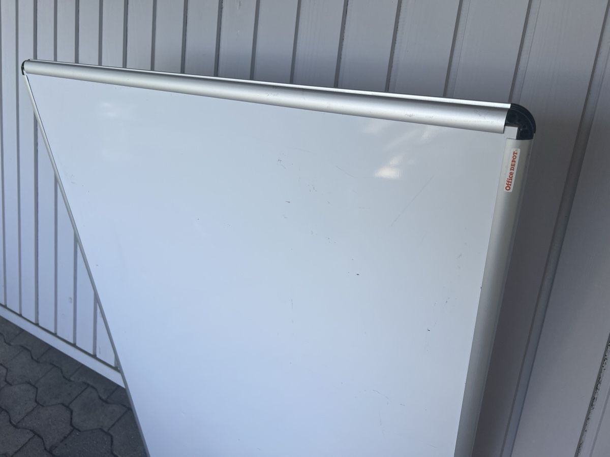 Lavagne: Whiteboard Office Depot Aluminium Rahmen – Usato da Nürensdorf venduto da romano_a 2