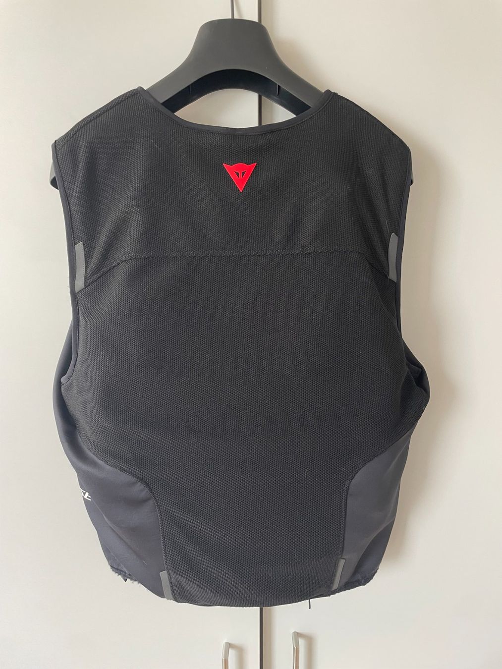 Dainese Jacken: Dainese D-Air Airbag Smartjacket – Gebraucht aus Zürich von Arctix 1