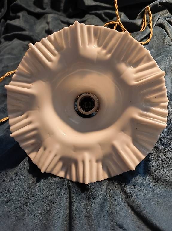 Lampadari & plafoniere: antike Zughängelampe – Usato da Luzern venduto da rut_nc9d