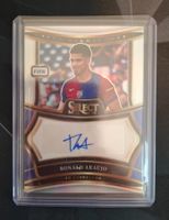 2024-25 Panini Select FIFA Ronald Araujo Signatures Barca