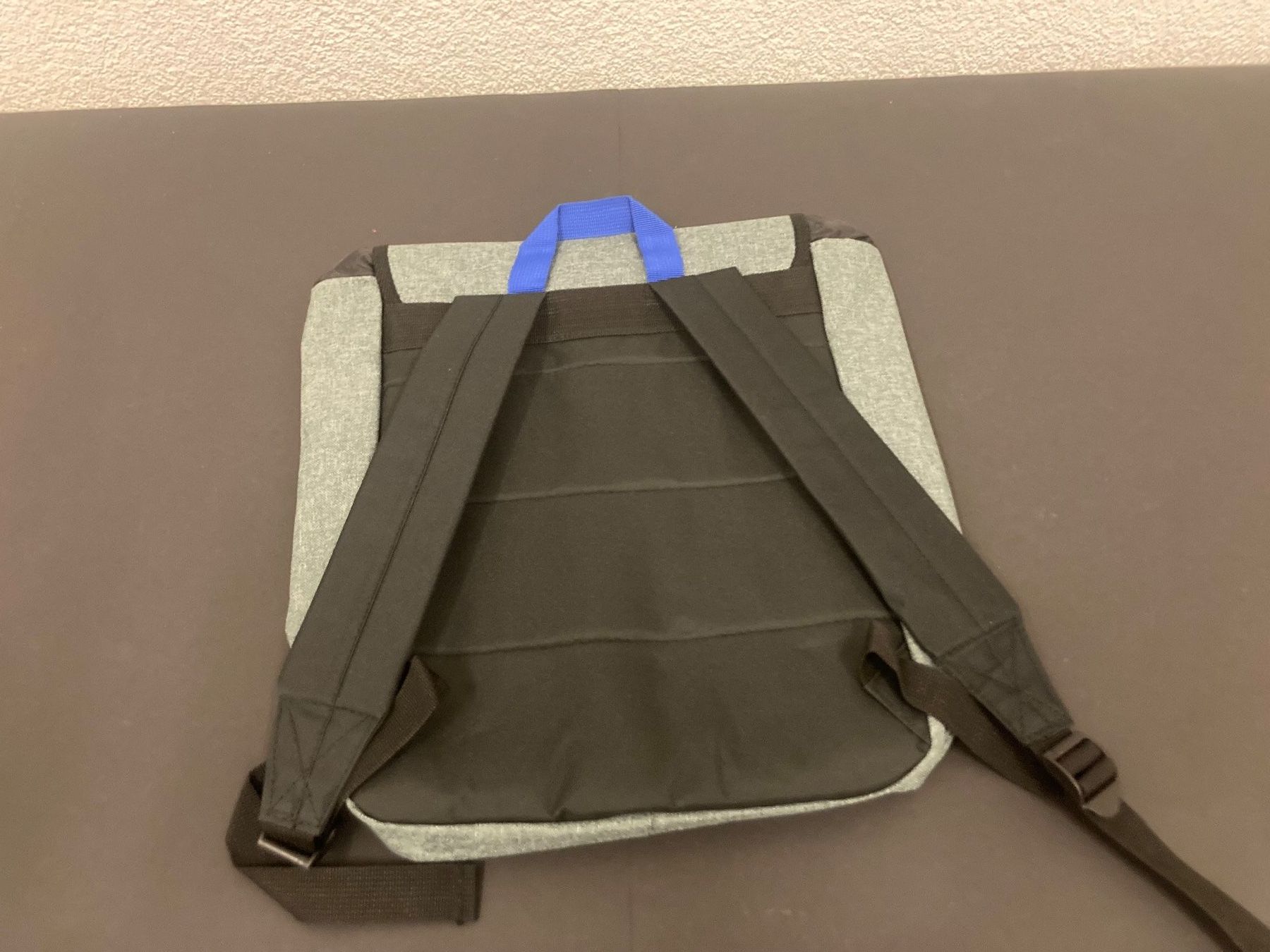 Rucksäcke: Rucksack ca. 40 x 30 cm, Polyester, grau – Neu (gemäss Beschreibung) aus Neuenhof von jorogo 2