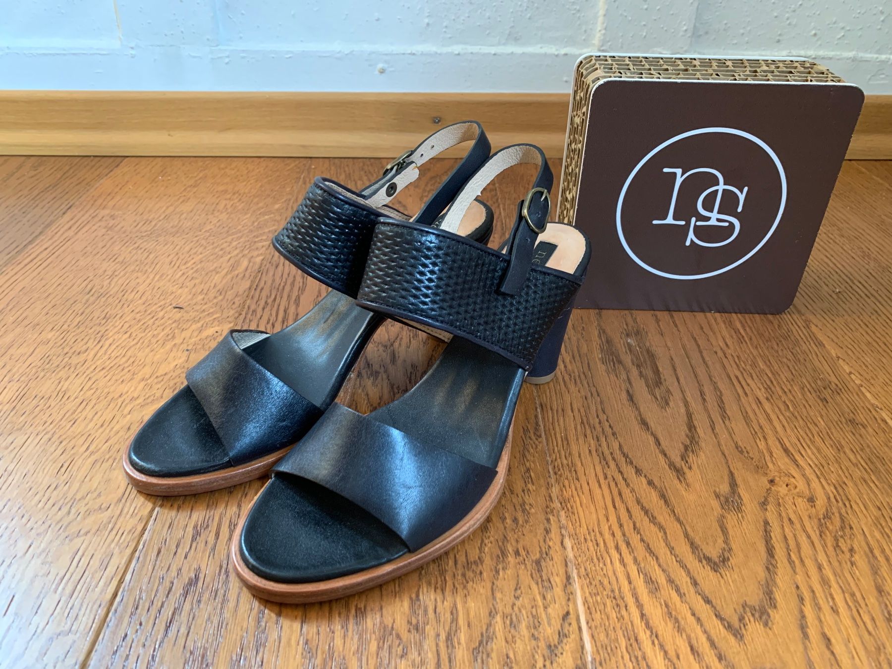 Neosens Scarpe da donna: Neosens Montua 996 black Gr.37 – Nuovo (secondo la descrizione) da Zürich venduto da finsti 1
